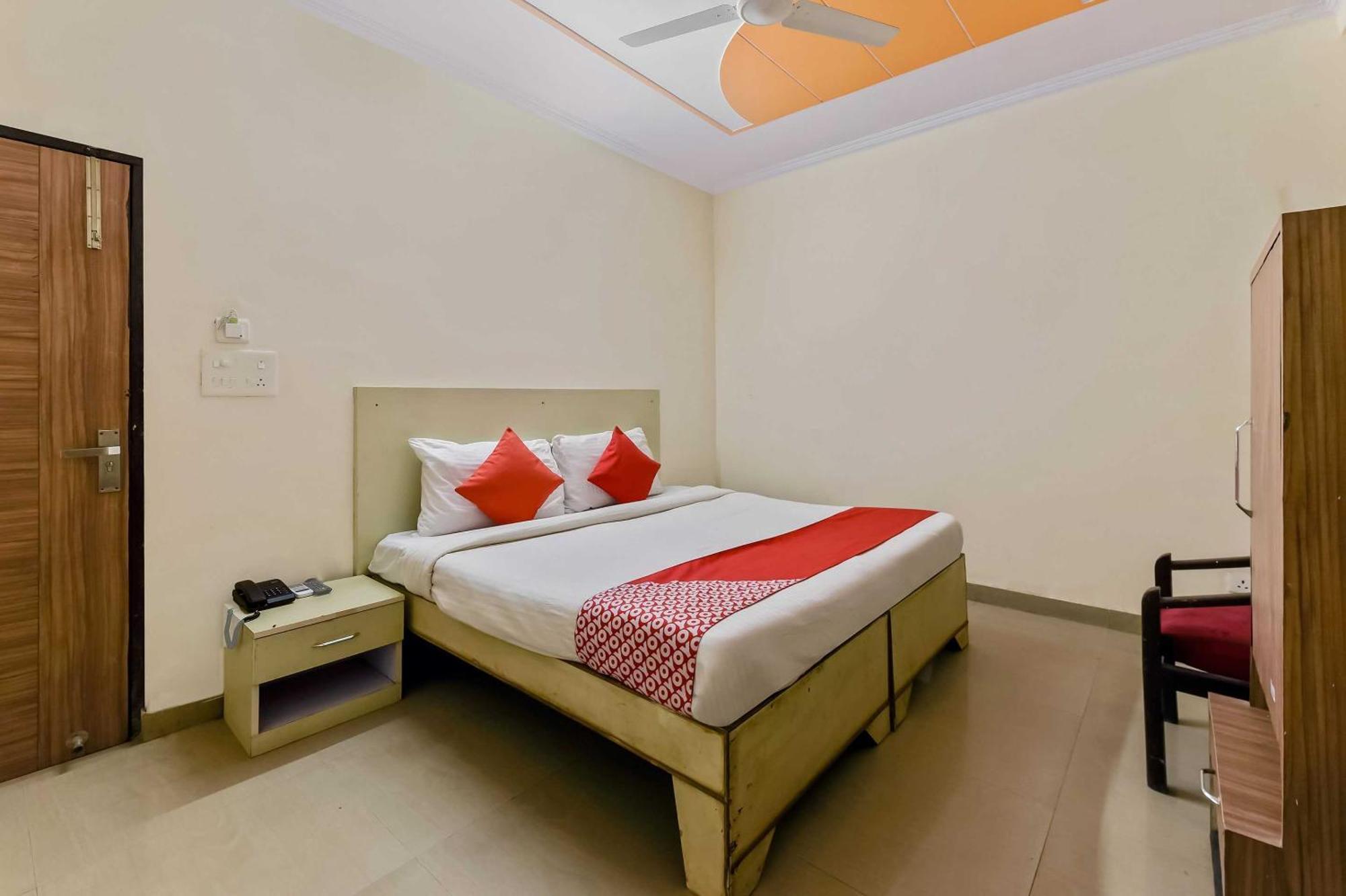 Blossom Suites Бангалор Екстериор снимка